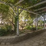 Thalassitra Village Hotel 2*