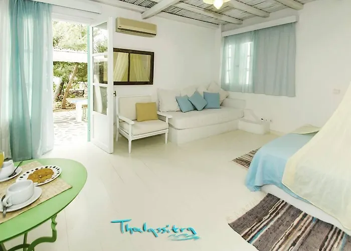 فندق Thalassitra Village